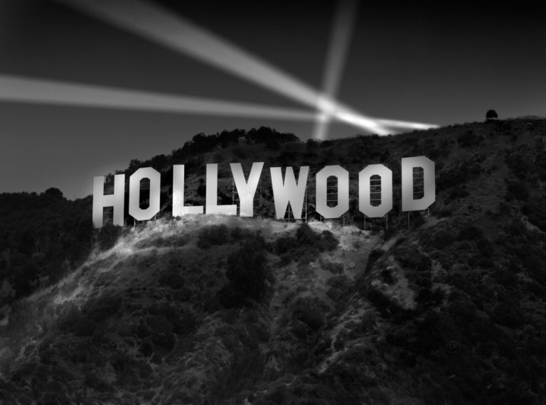 richard-lund-hollywood-sign-at-night-2