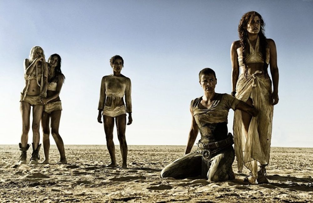 Desnudos Y Erotismo En Mad Max Furia En La Carretera Megan Gale Rosie Riley Abbey Zoe